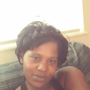 Meet your Posher, Carla